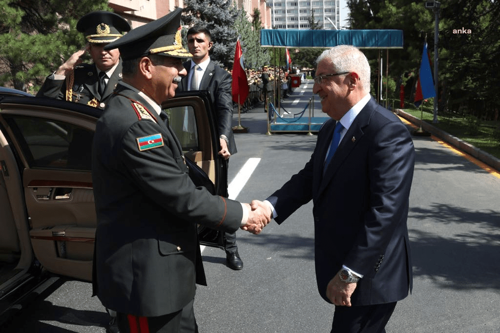 YAŞAR GÜLER, AZERBAYCAN SAVUNMA BAKANI ORGENERAL ZAKİR HASANOV İLE ANKARA’DA GÖRÜŞTÜ