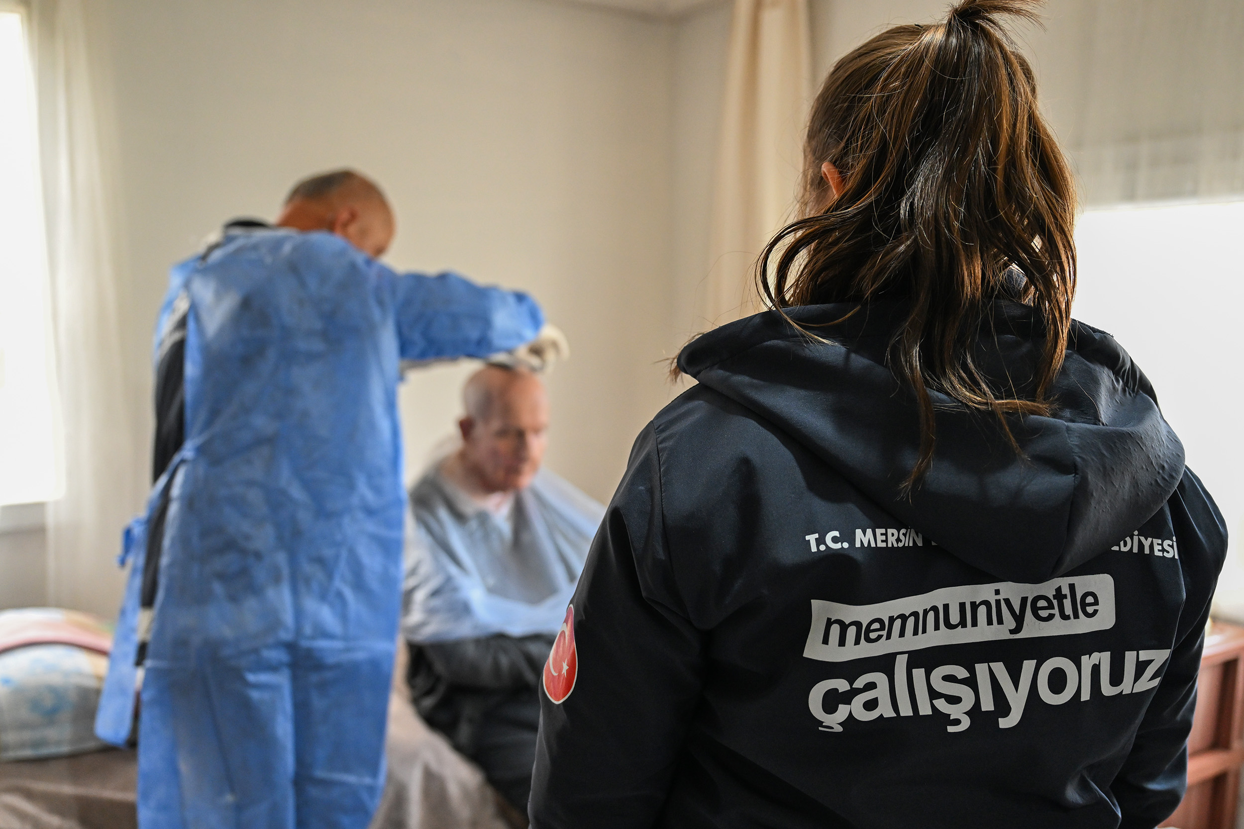 MERSİN BÜYÜKŞEHİR’İN EVDE SAĞLIK VE BAKIM HİZMETLERİ GÜVENLİ VE DEĞERLİ YA ( (4)