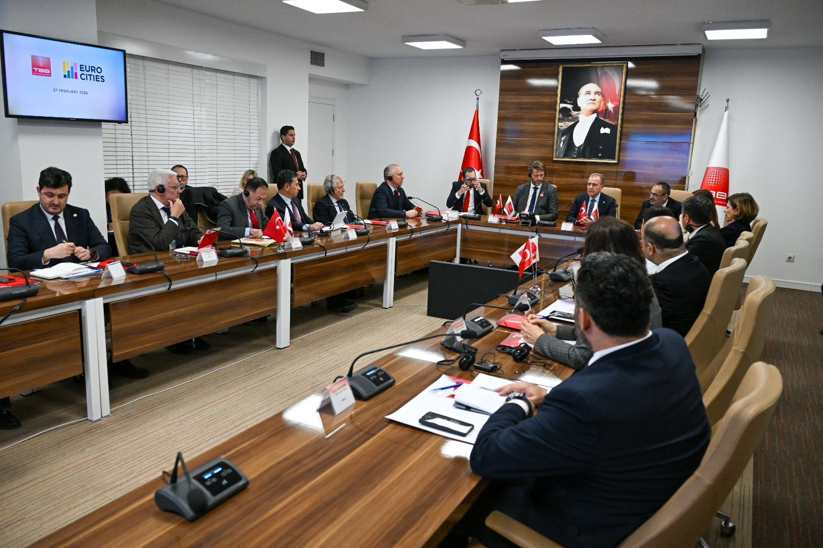 BAŞKAN SEÇER, EUROCITIES VE B40 BALKAN ŞEHİRLERİ AĞI TEMSİLCİSİ BELEDİYE BAŞKANLARI İLE BİR ARAYA GELDİ (2)