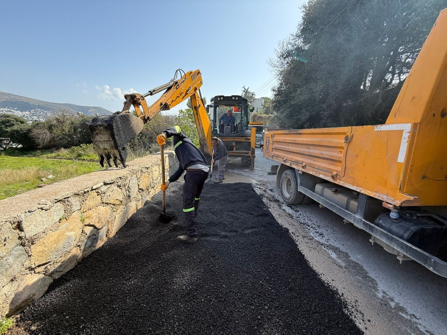 bodrum_belediyesi_üstyapi_çalişmalari_hiz_kazandi (6)