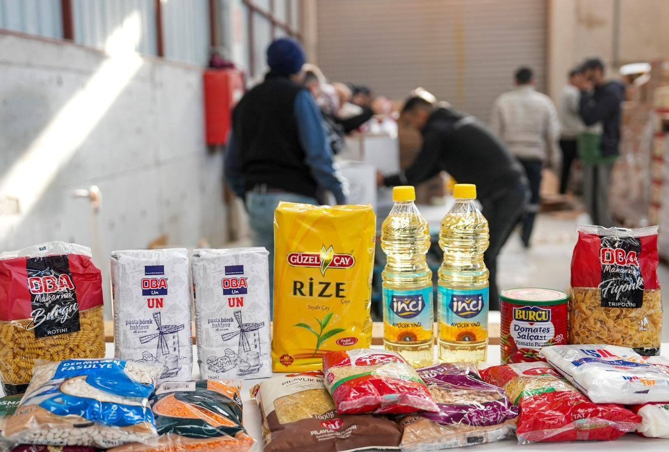 Manisa Büyükşehir’den Ramazan Dayanışması 22 Bin Aileye Gıda Desteği (5)