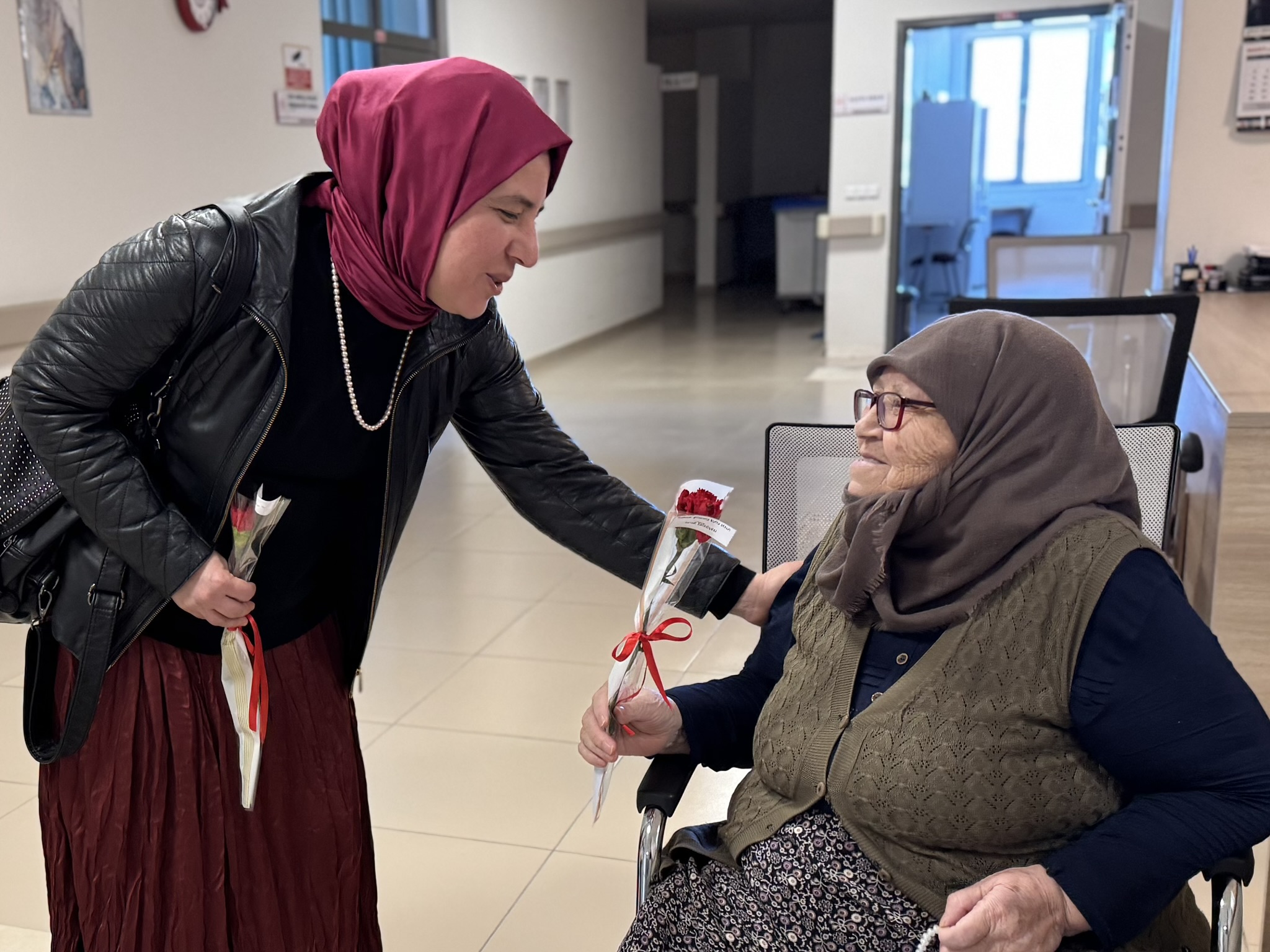 28e7eba2-66c8-62c5-067b-cb3021812007