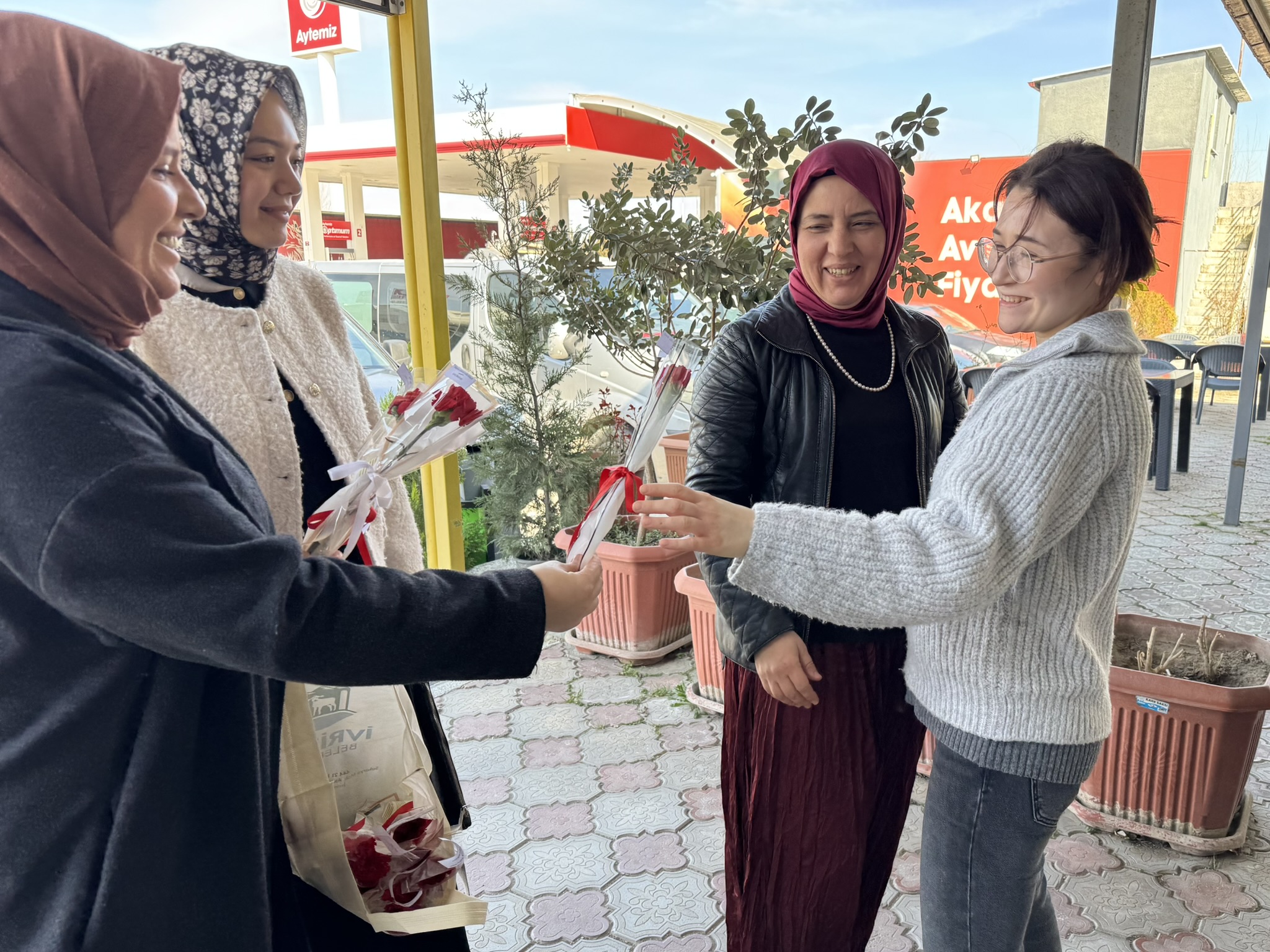 176d633c-807f-f7da-f5b7-74b86a988170