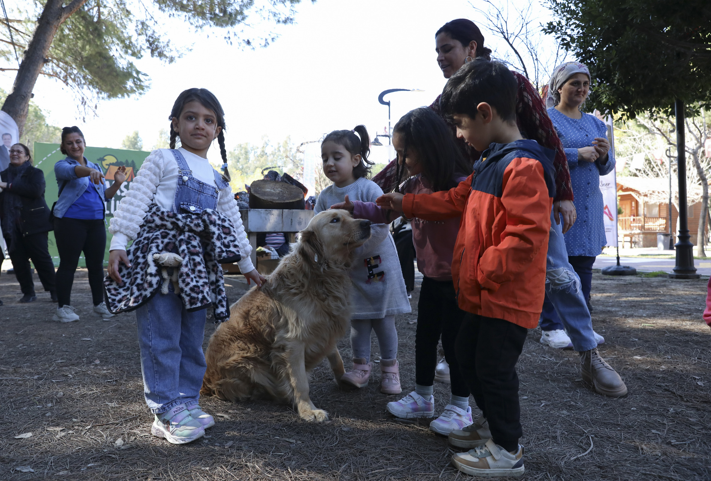MERSİN BÜYÜKŞEHİR, TARSUS GENÇLİK KAMPI’NDA ÜÇ KUŞAĞI BİR ARAYA GETİRDİ  (5)
