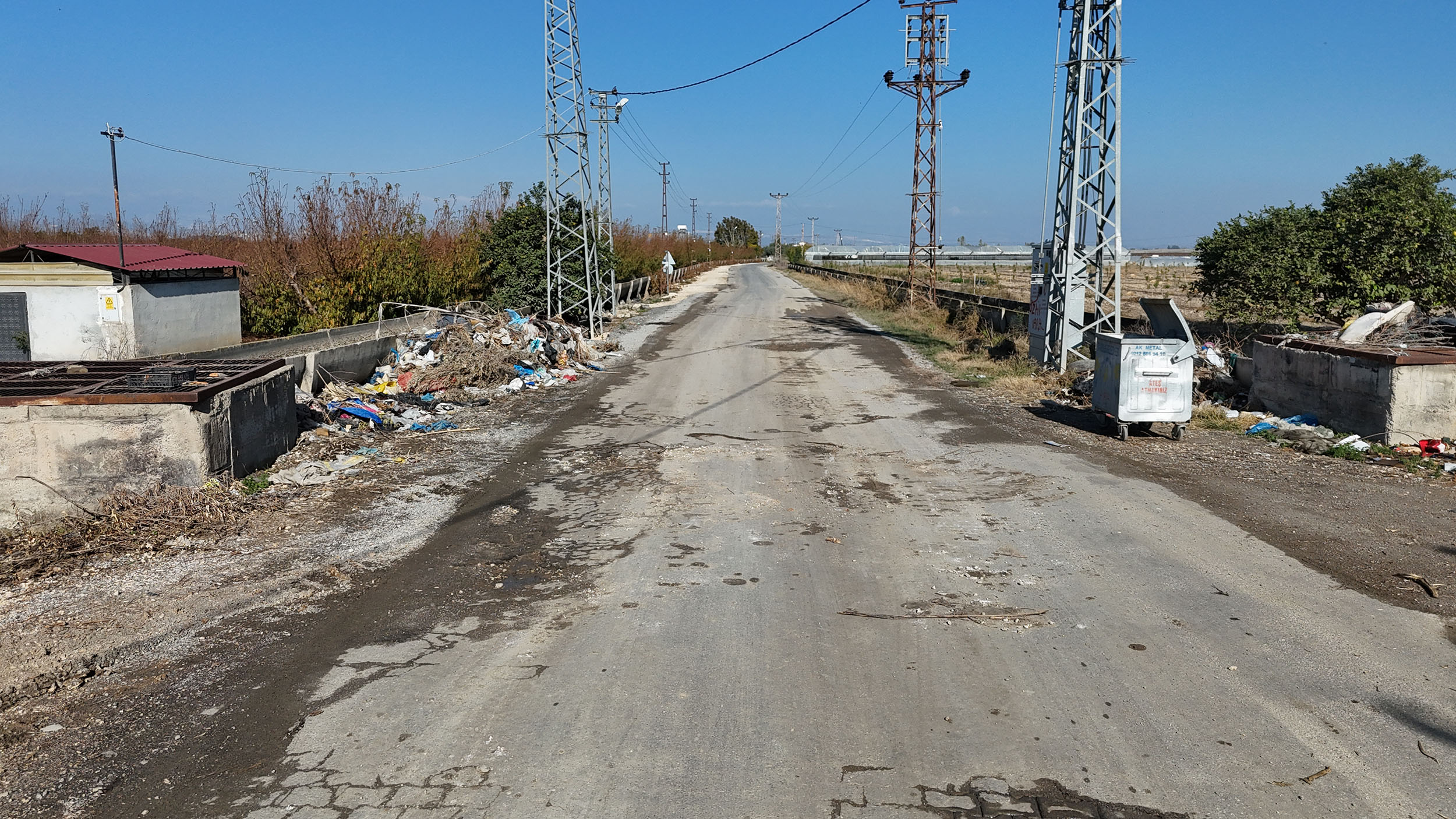 BÜYÜKŞEHİR’İN DOKUNUŞUYLA TARSUS ULUBATLI HASAN BULVARI YEPYENİ GÖRÜNÜME KAVUŞTU (6)
