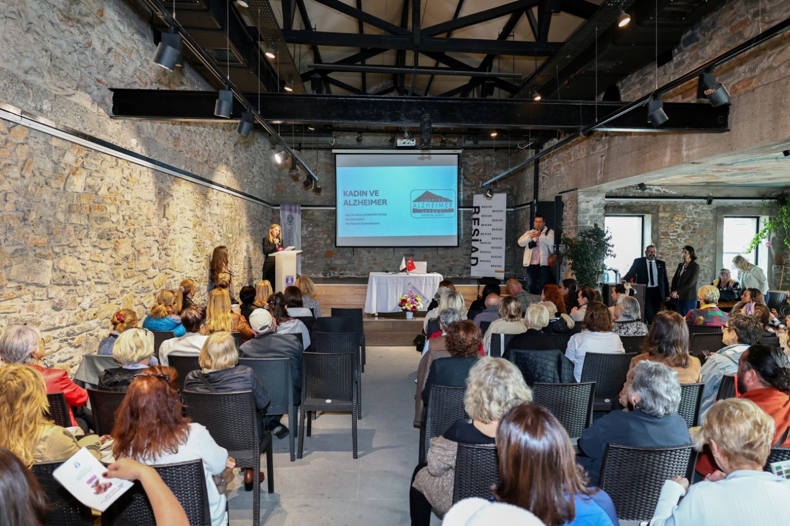 bodrum_belediyesi_kadin_ve_alzheimer_farkindalik_programi (4)