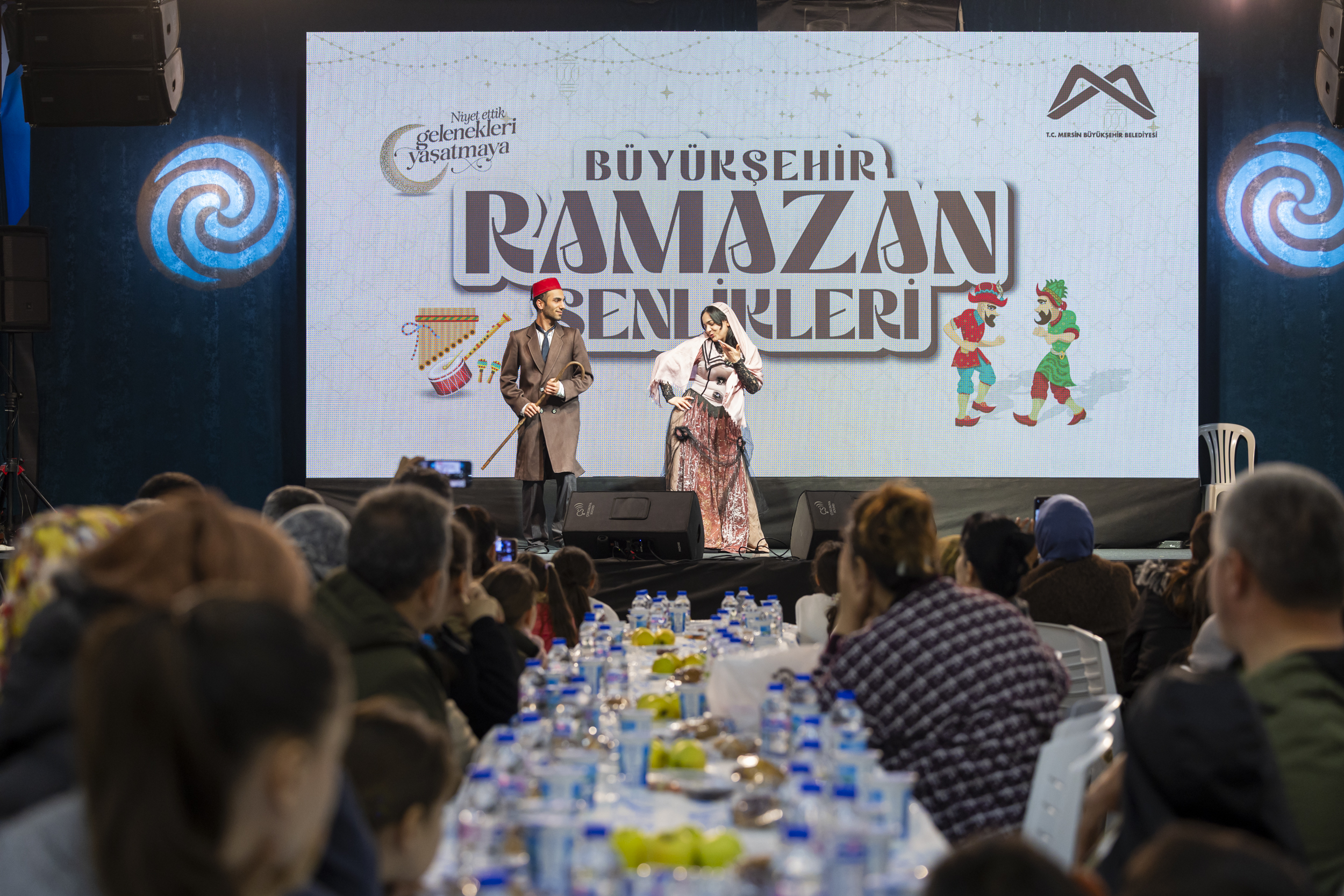 BAŞKAN SEÇER VE MERAL SEÇER, ANAMURLU YURTTAŞLARLA İFTAR SOFRASINDA BULUŞTU (7)