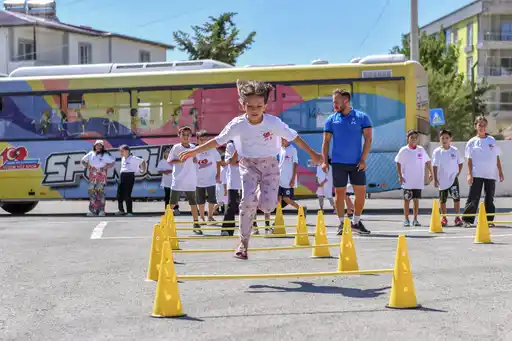 thumbnail (10) thumbnail (10)