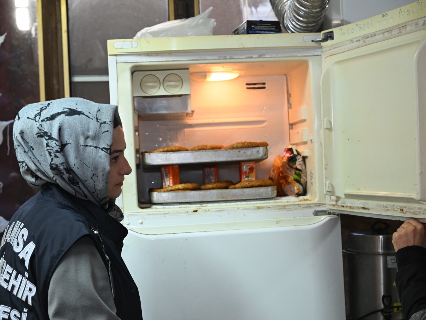 Manisa Büyükşehir’den Ramazan Ayında Güvenilir Gıda için Sıkı Takip (8)