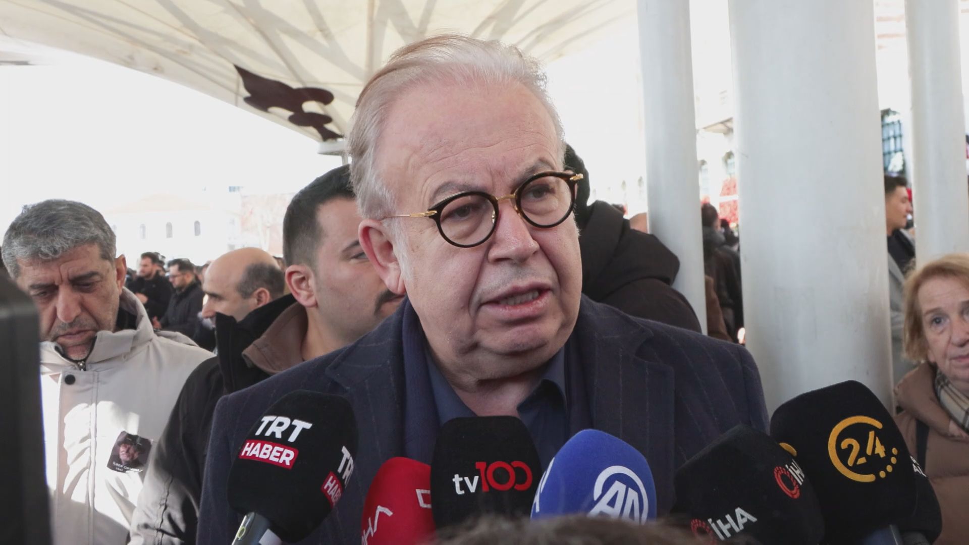 ISTANBUL---PROF.DR.-ILBER-ORTAYLI-SON-YO_1215799_361322 ISTANBUL---PROF.DR.-ILBER-ORTAYLI-SON-YO_1215799_361322