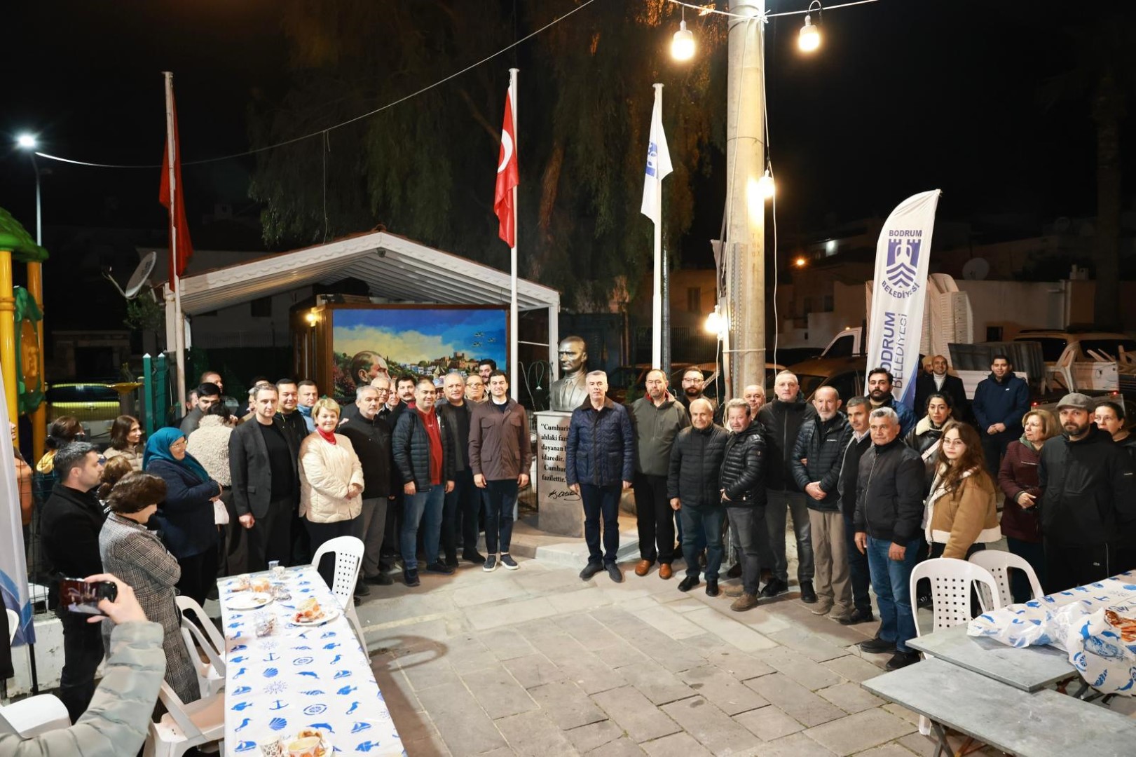 bodrum_belediyesi_40_yillik_gelenek_türkkuyusu_mahallesi’nde_devam_etti (6)