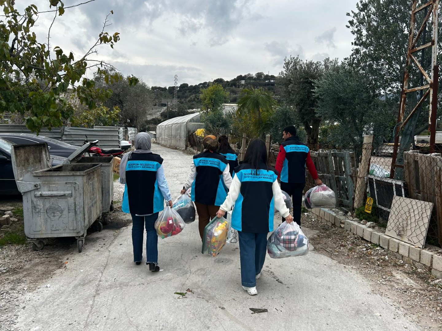 bodrum_belediyesi_minik_yüzleri_güldürdü (2)