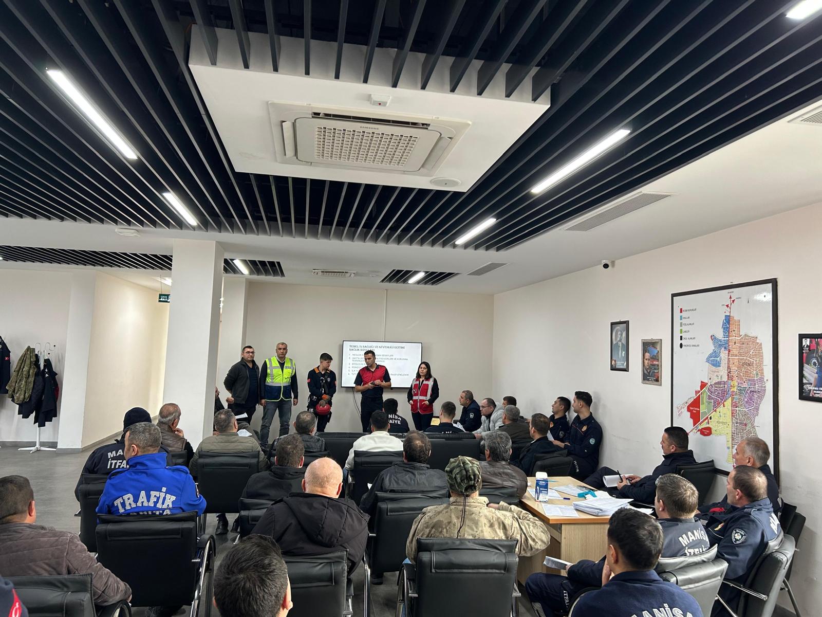 Personele Güvenli Çalışma Eğitimi Verildi (16)