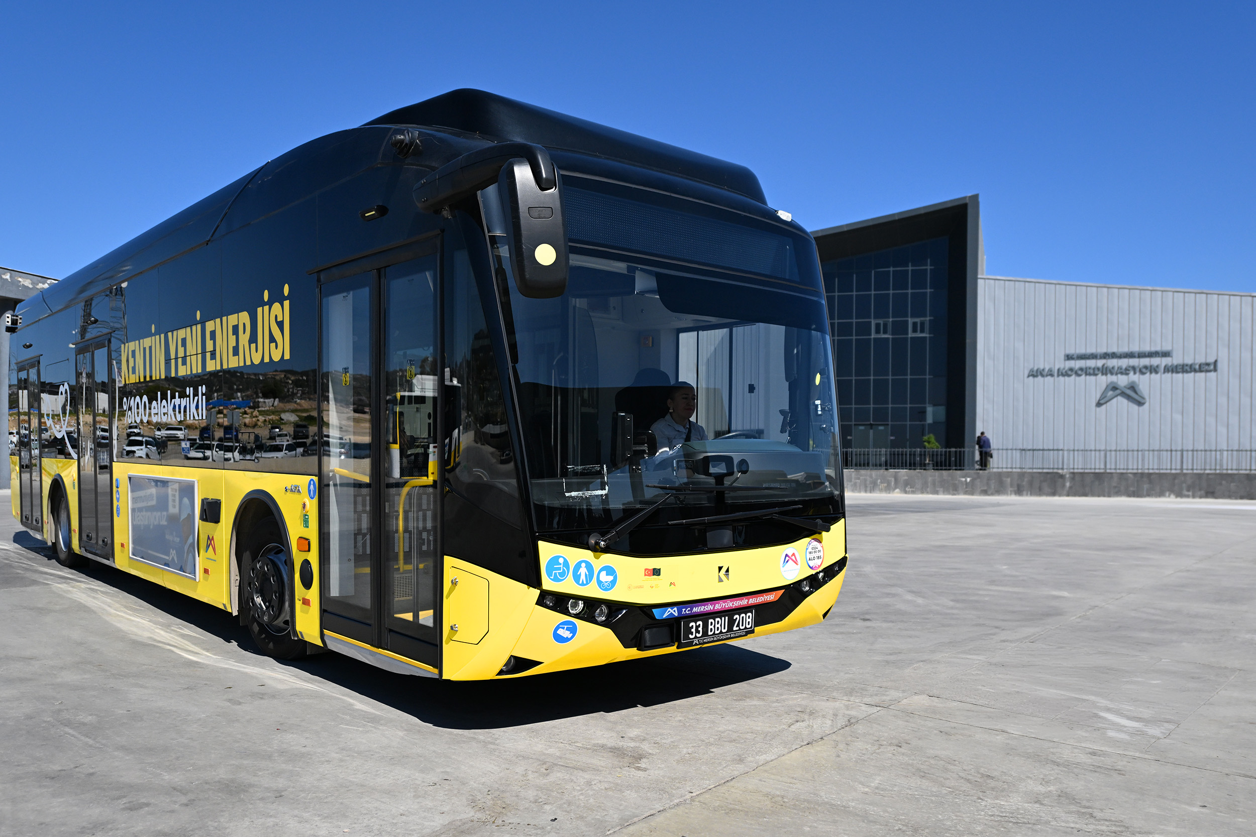 MERSİN BÜYÜKŞEHİR’LE ULAŞIMDA KONFOR VE HİJYEN SEFERBERLİĞİ (5)