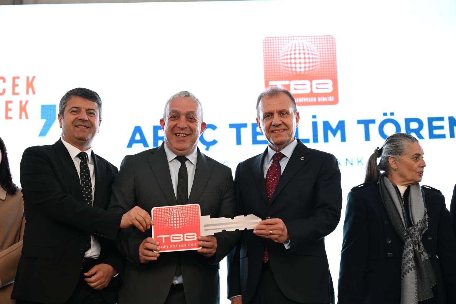 BAŞKAN SEÇER, TBB TARAFINDAN DÜZENLENEN ‘ARAÇ TESLİM TÖRENİ’NE KATILDI (7)