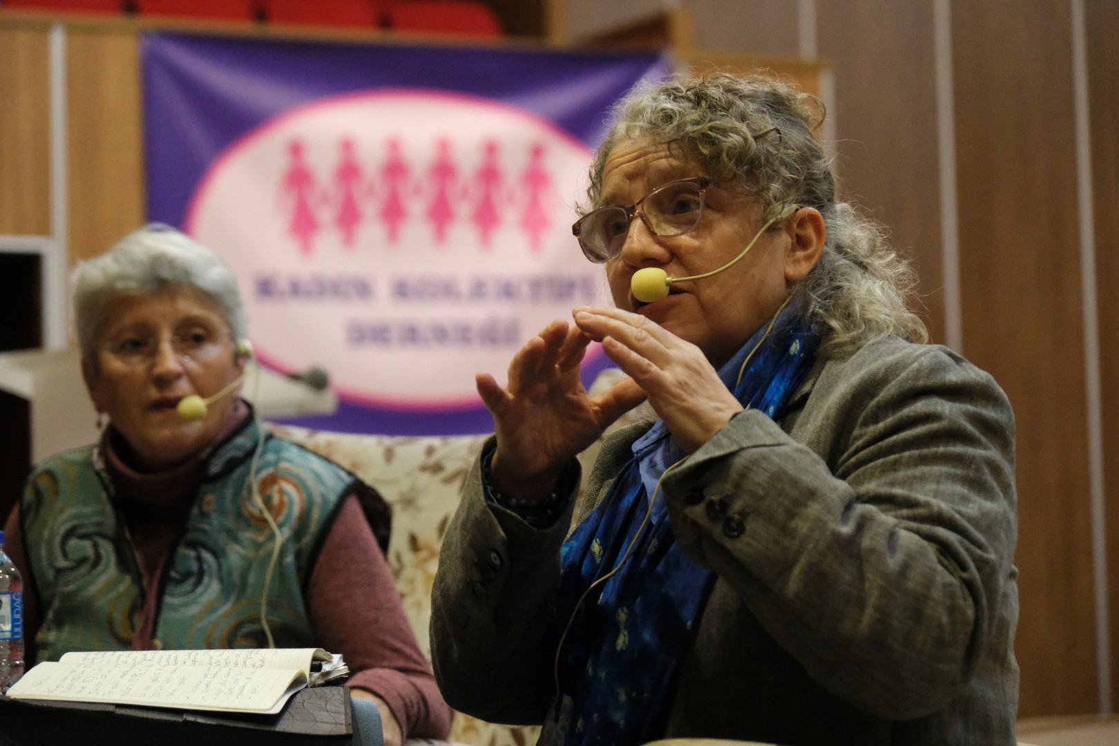 bodrum_belediyesi_kadin_çocuk_yoksulluğu_ve_dayanişma_söyleşisi_düzenlendi (8)