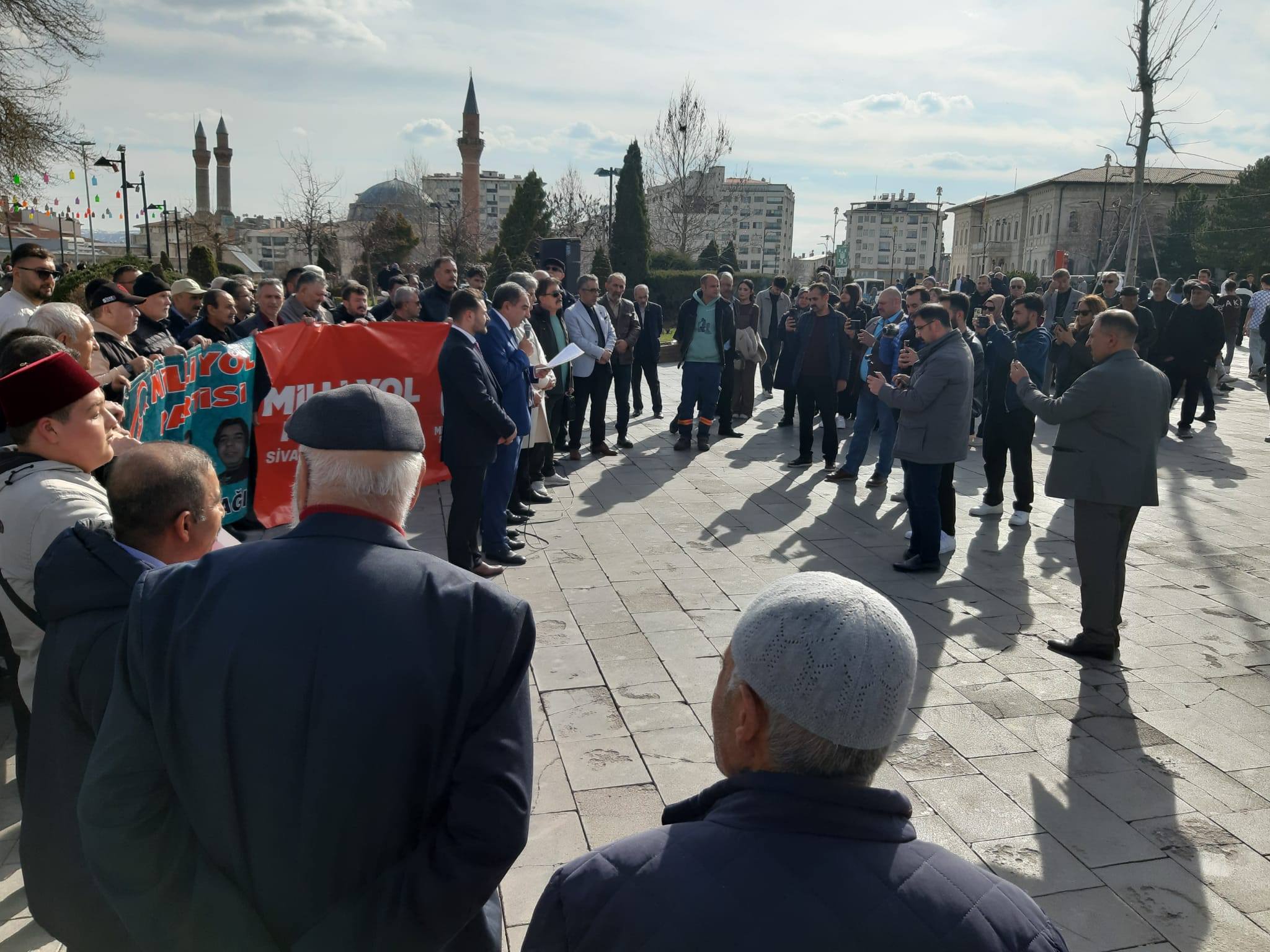 659808101_122255794118259378_6812195112638253405_n