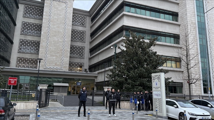 thumbs_b_c_cd3ba62c47c537f35ed0c570a07ea17f