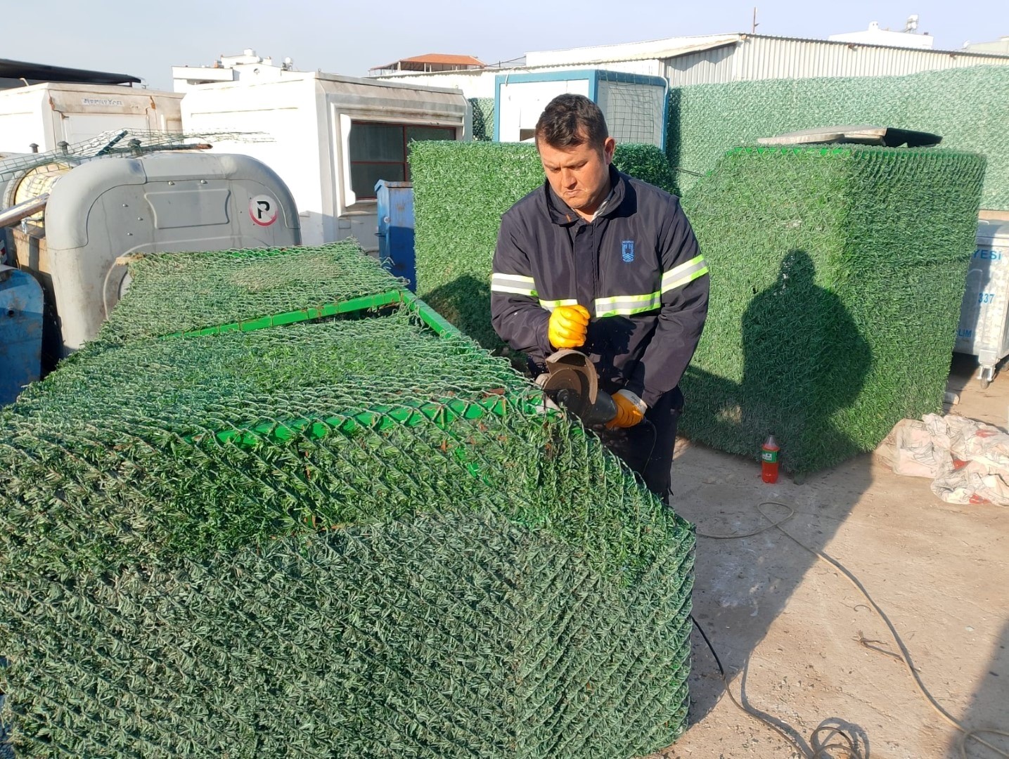 bodrum_belediyesi_belediyeden_konteyner_yenileme_çalışmalari (13)