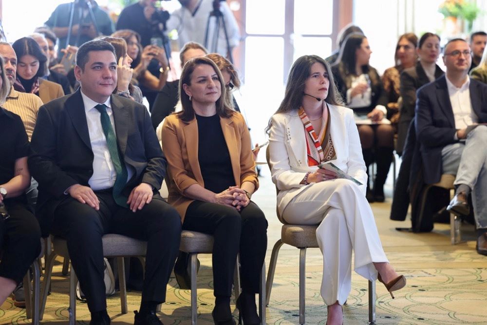 15-uluslararasi-alacati-ot-festivalini-istanbul-lansmaninda-tanitti-ilk-kez-uluslararasi-unvaniyla-ziyaretcilerini-agirlayacak_2