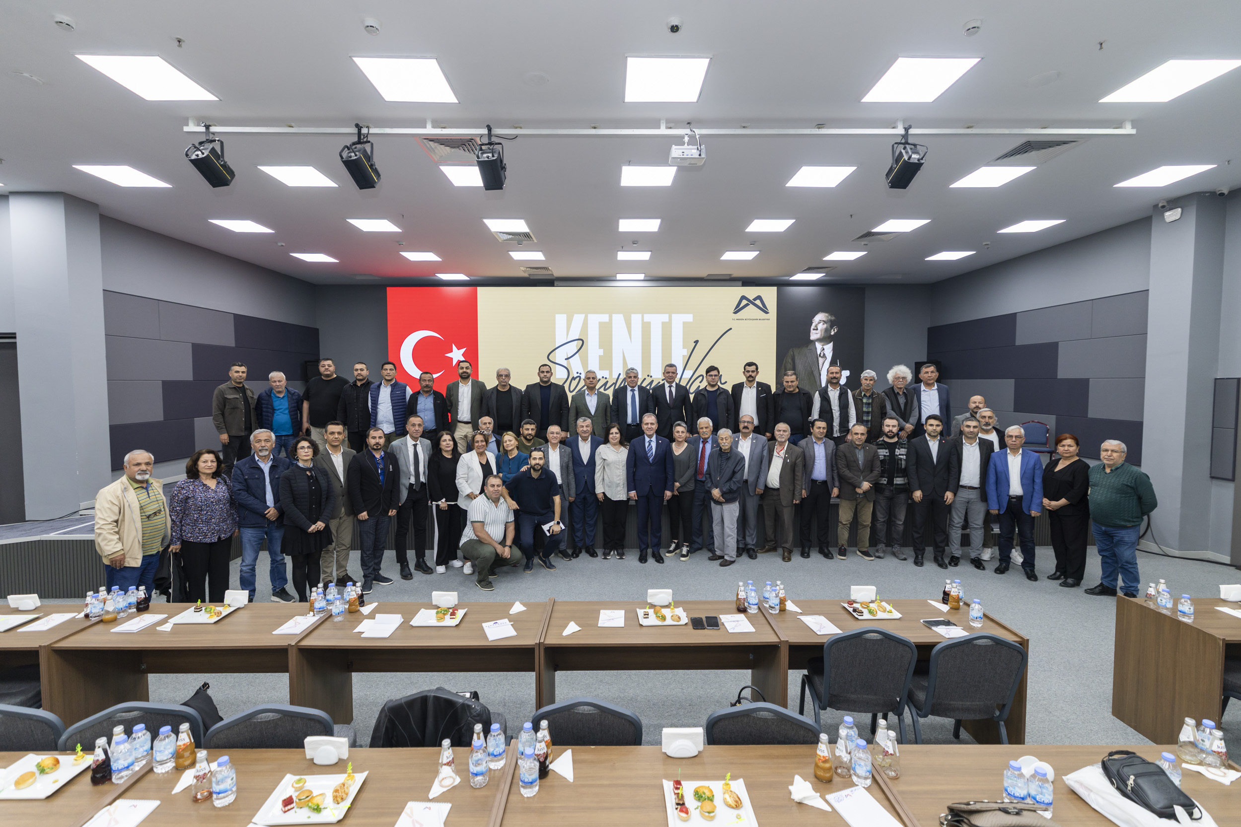 BAŞKAN SEÇER, ‘KENT KATILIMI BULUŞMALARI’ KAPSAMINDA EMEK ÖRGÜTLERİ İLE BİR ARAYA GELDİ (5)