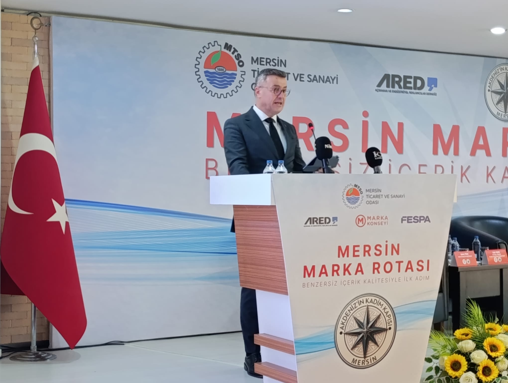 adec3d95-0b44-4fe0-8edb-3bec747365c8 (1)