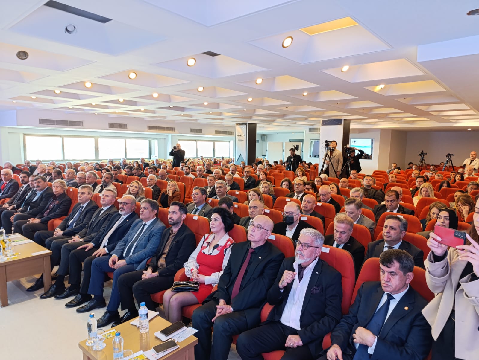 631e0e1c-4ee3-4a89-ad0b-6fe5c3ac159d