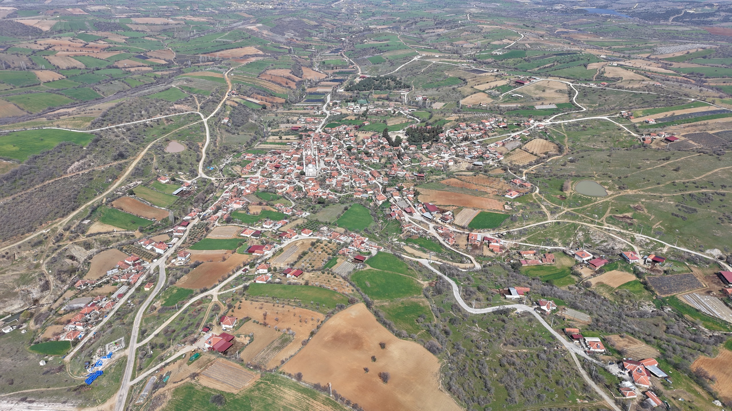 Kula’da 10 Yıllık Taşıma Su Çilesi Son Buluyor (3)