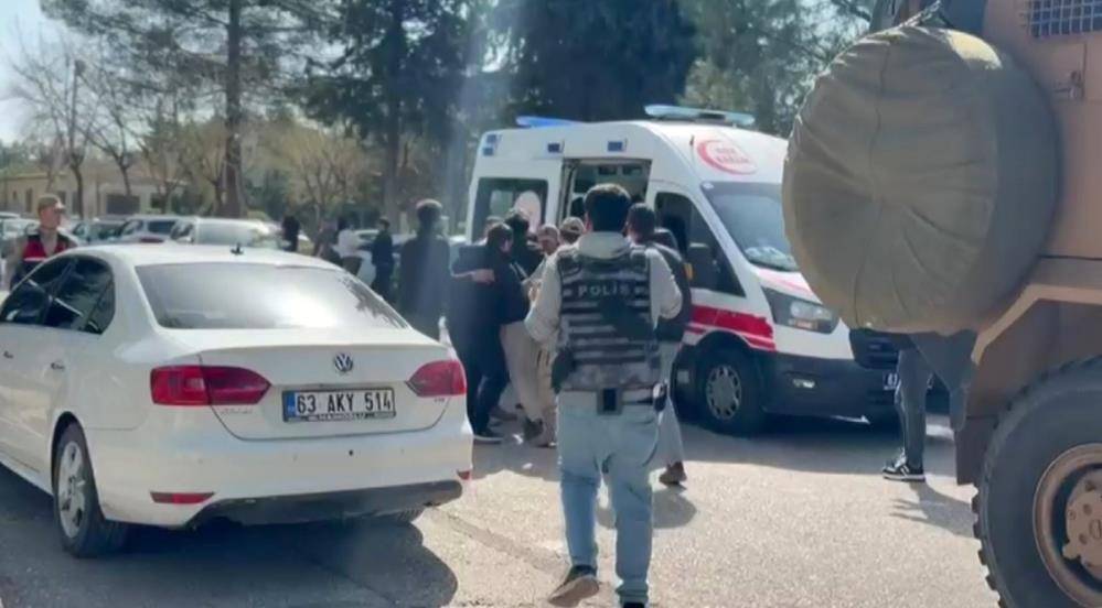 aw683188-03-69ddf9f406898