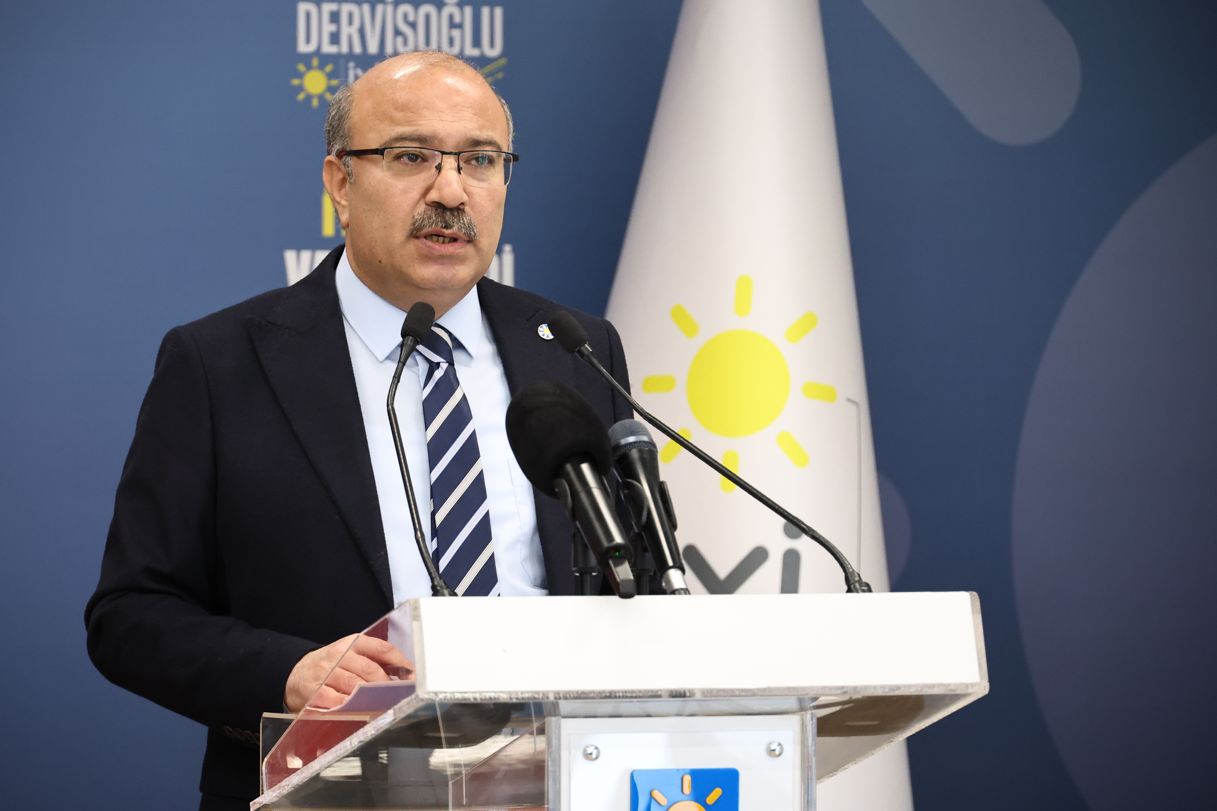 “İstatistik kullanarak yalan söyleminin bir yolunu bulmuşlar”