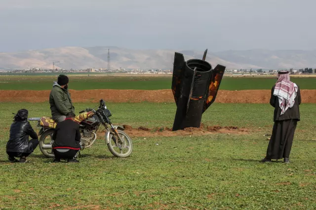 Son Dakika.! "İran’dan Ateşlenen Balistik Mühimmat Hatay’a Düştü"