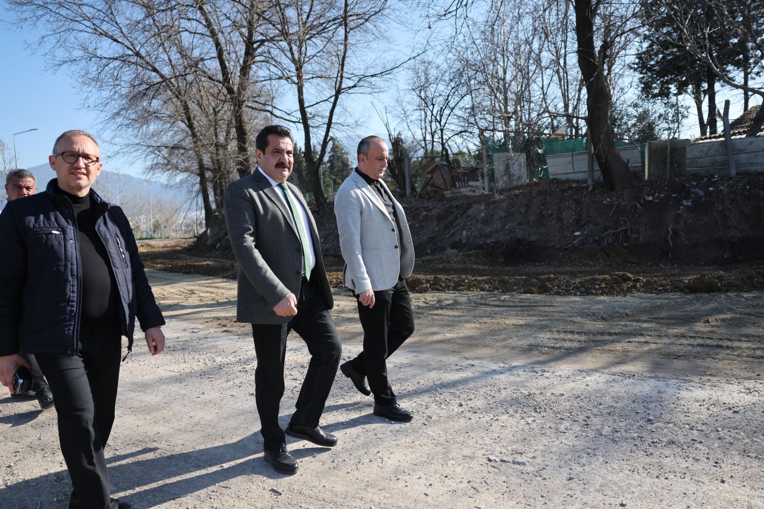 Pamukkale: "BAŞKAN ERTEMUR RAMAZAN’DA DA DURMUYOR"