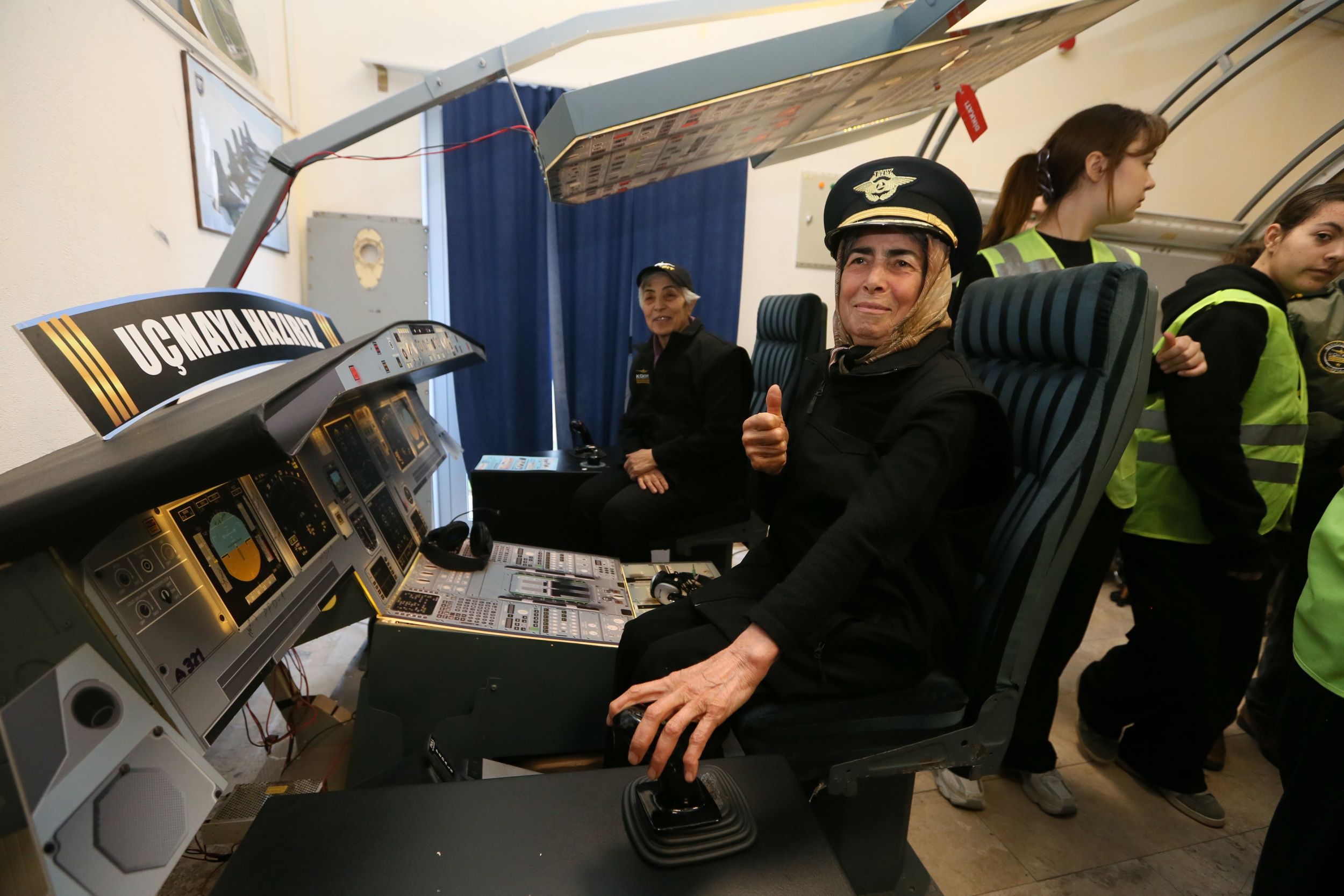 "PAMUKKALE’NİN ÇINARLARI GÖKYÜZÜYLE BULUŞTU"