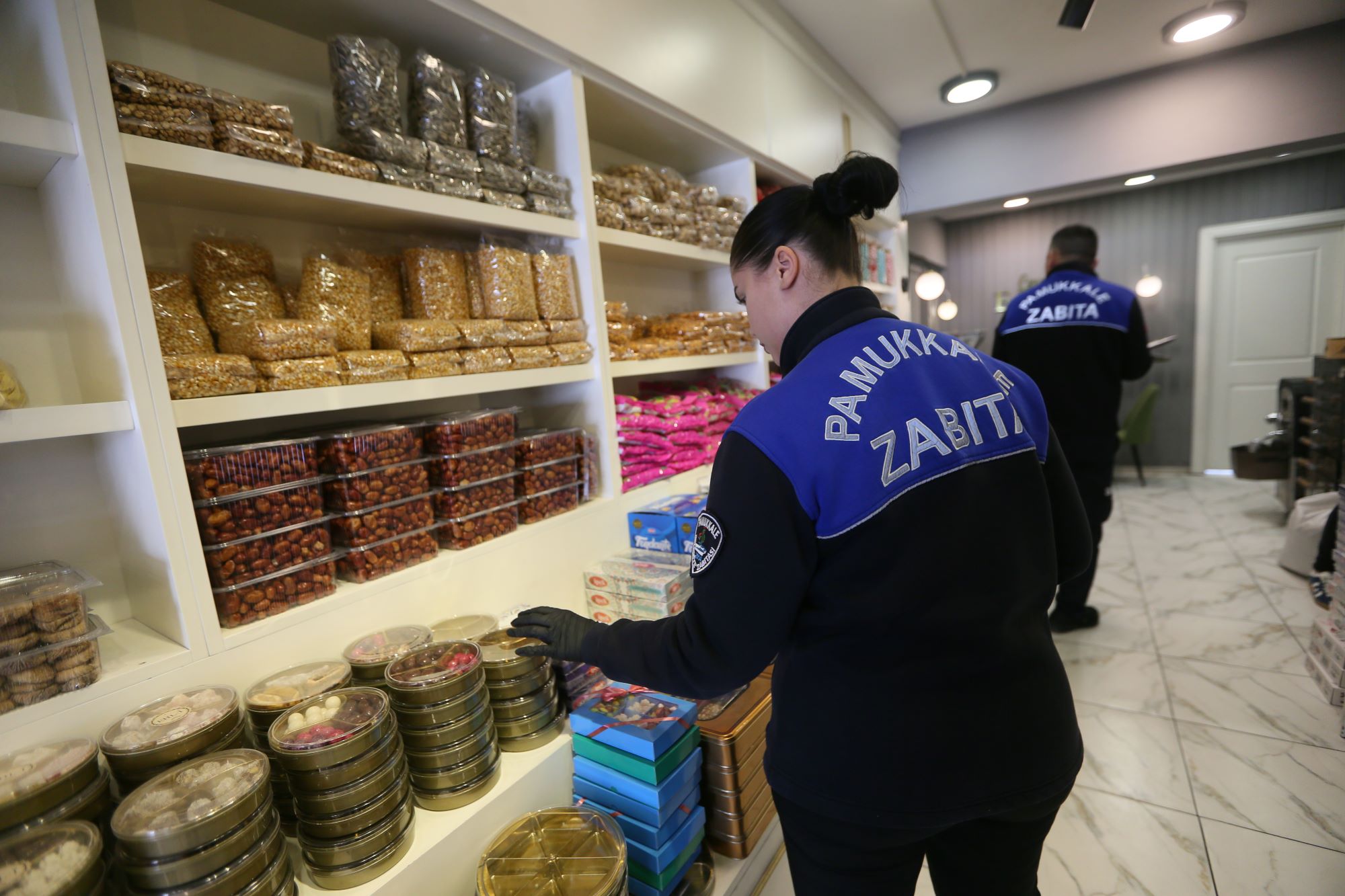 "PAMUKKALE’DE ZABITA EKİPLERİ RAMAZAN DENETİMLERİNİ SÜRDÜRÜYOR"