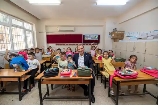 "MERSİN BÜYÜKŞEHİR FIRSAT EŞİTLİĞİNİ ÇOCUK YAŞTA BAŞLATIYOR"