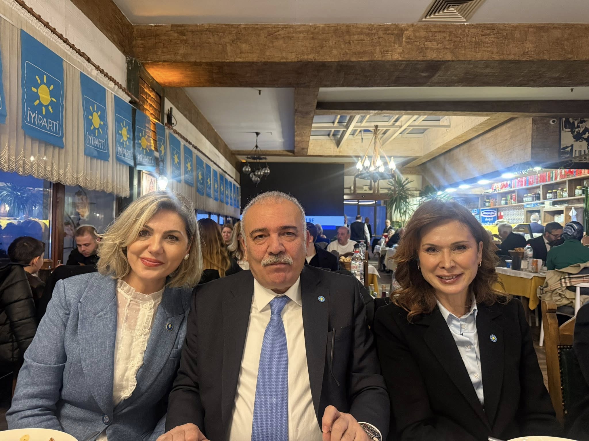 “İstanbul 3.Bölge teşkilatı iftar programında bir araya geldi”