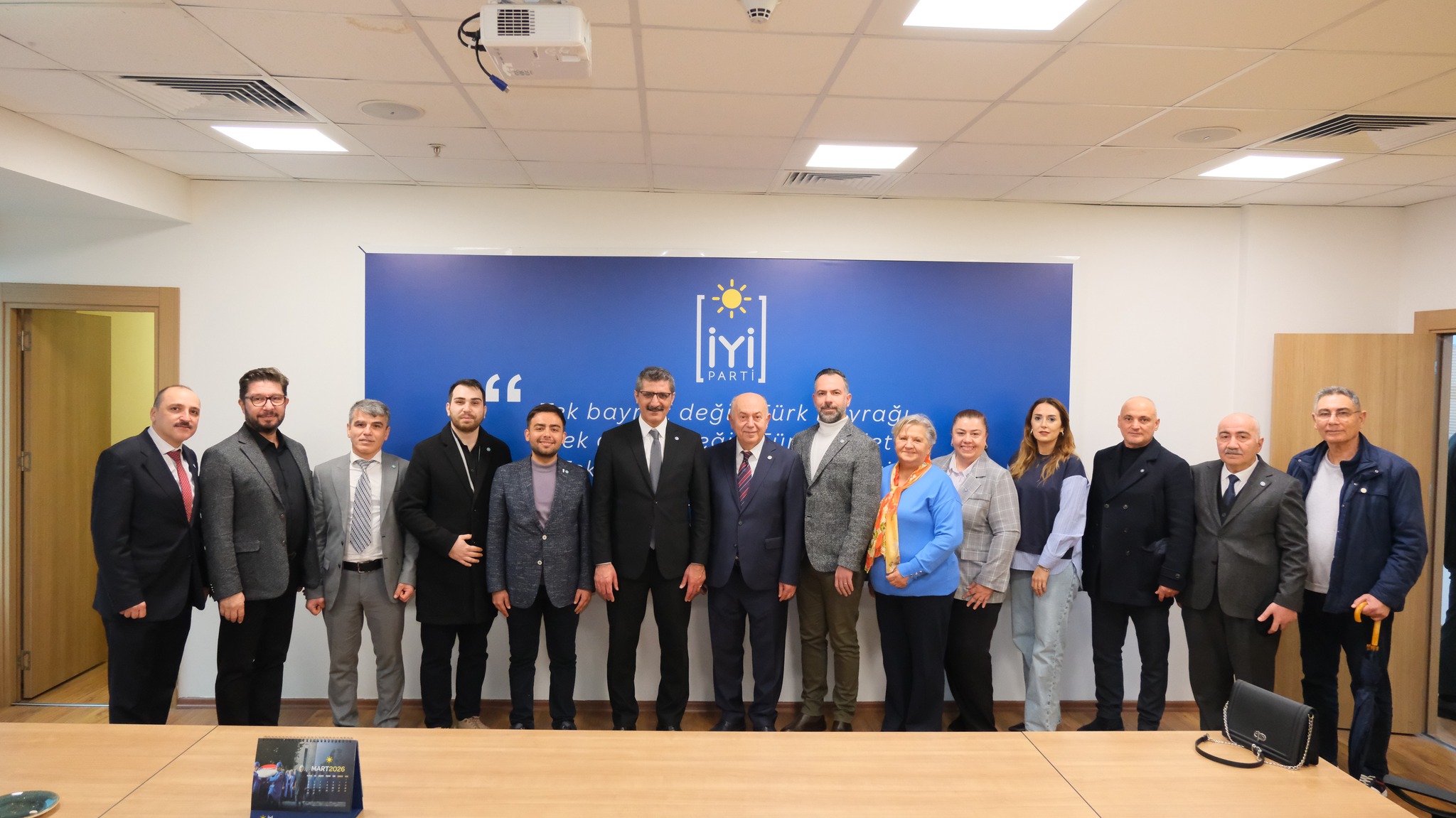 "Birliğimiz ve dirliğimiz daim, bayramımız kutlu olsun!"