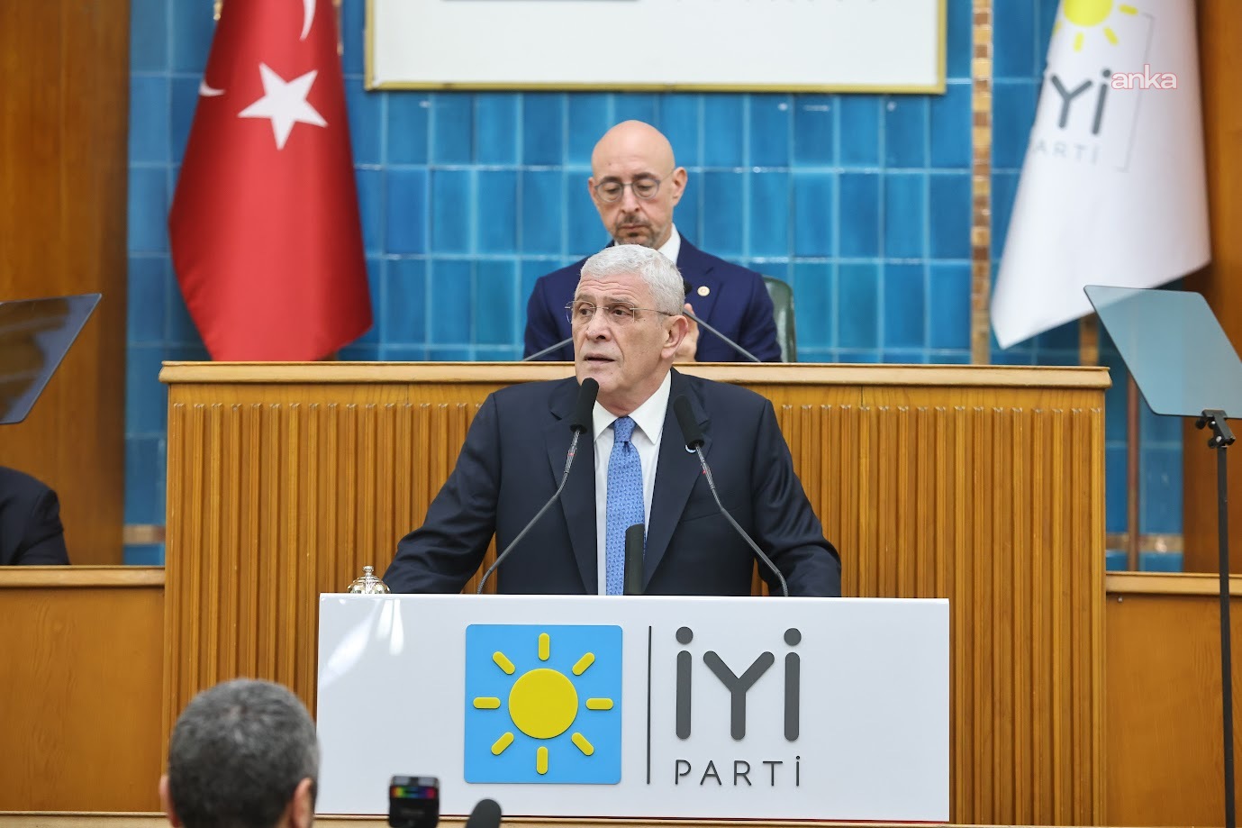 “Bir grup etnik saplantılı şımarık”