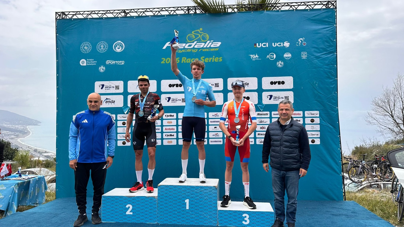 "Alanya’da Zirvenin Adı Muğla Büyükşehir"