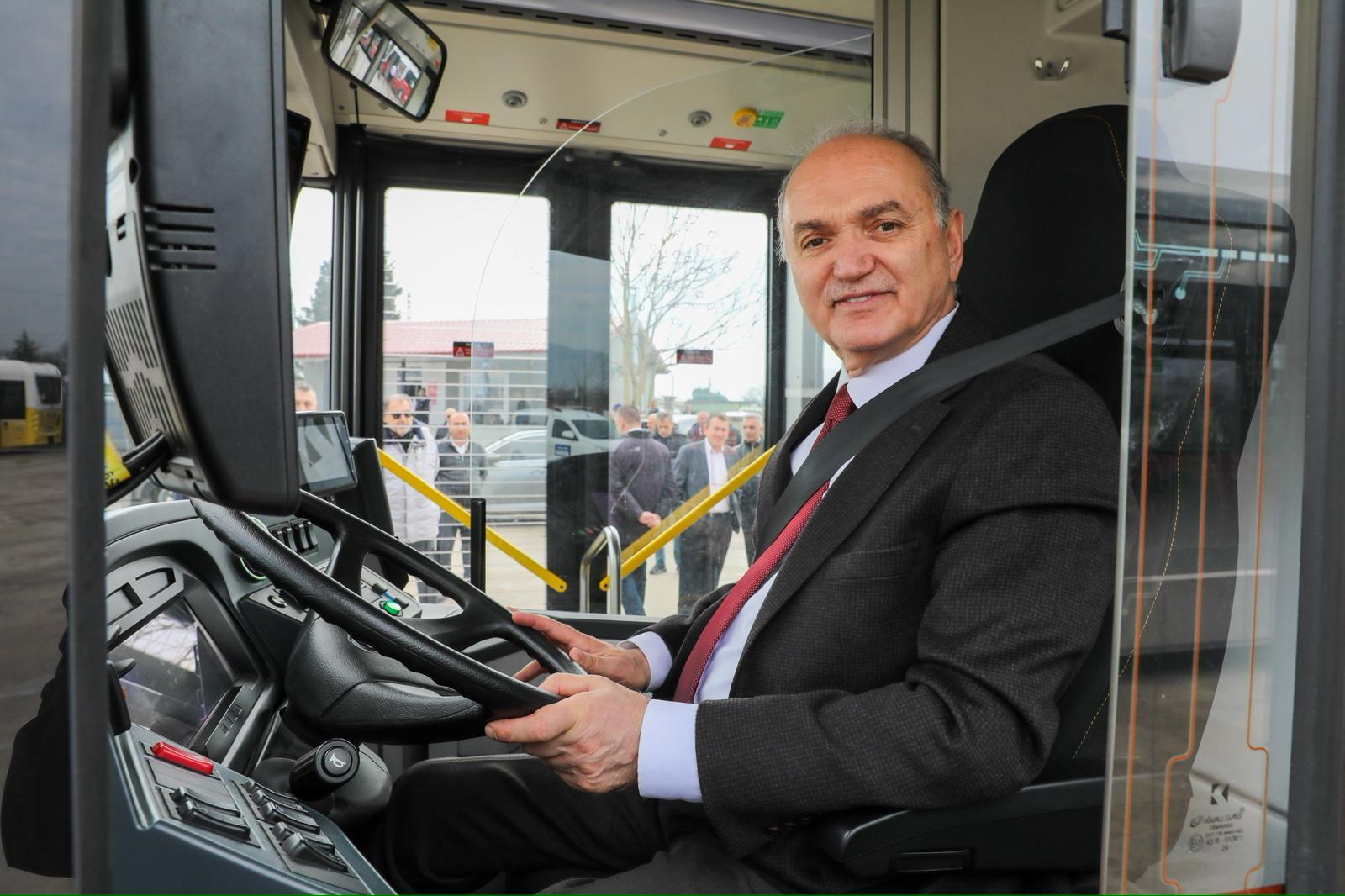 "BAŞKAN ÖZLÜ’DEN TOPLU TAŞIMA İÇİN ÖNEMLİ ADIM"