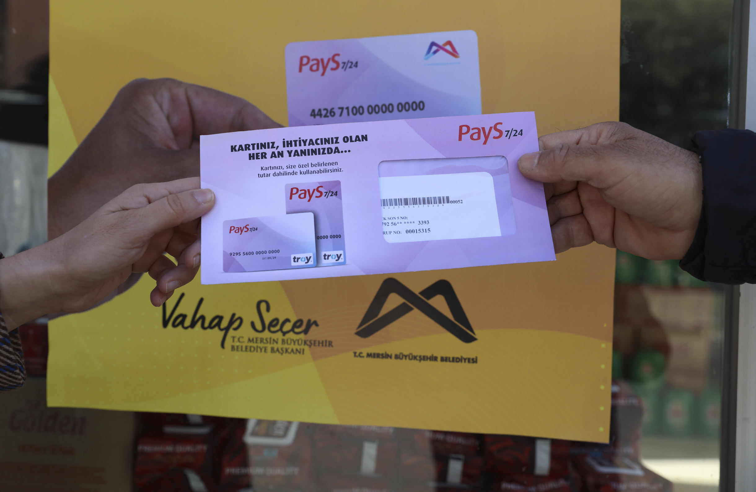 "HEM HALKIN HEM DE ESNAFIN KARTI: HALK KART"