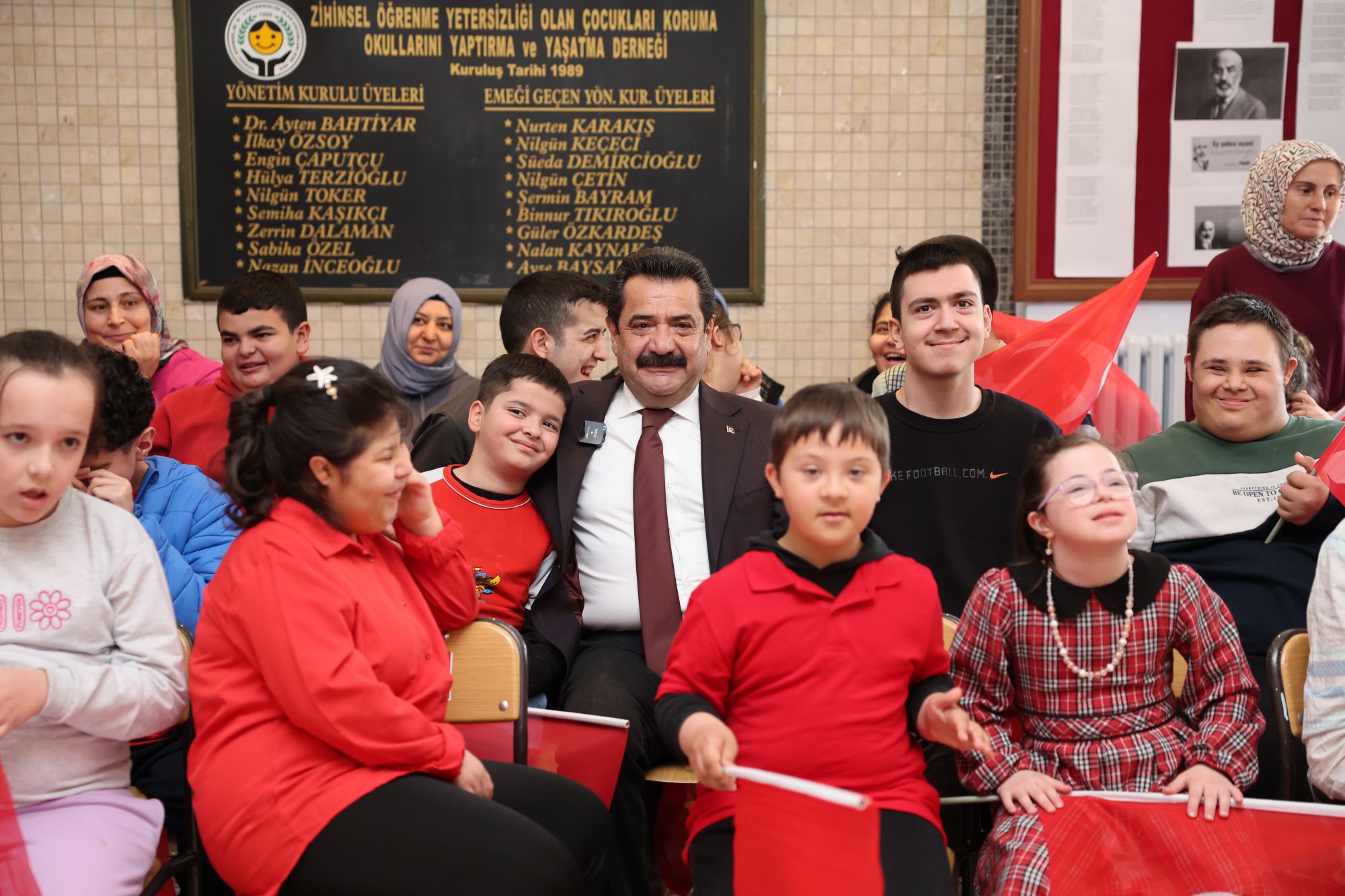 "BAŞKAN ERTEMUR’DAN OTİZM GÜNÜ’NDE AİLELERE MÜJDE"