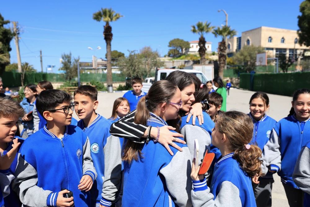 "Çeşme Belediyesinden okullara sosyal alan desteği"