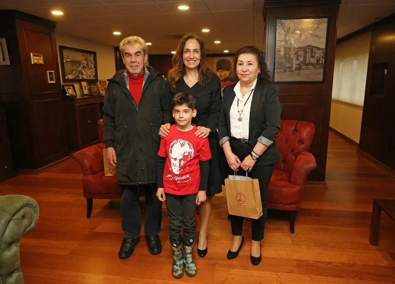 Karşıyaka Belediyesi Yılın Kitap Tutkunlarını Seçti.