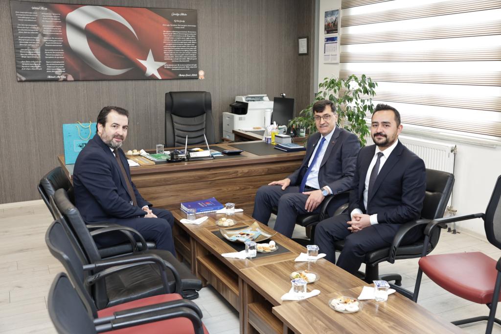 "HER TÜRLÜ ENGELİ SEVGİ VE ANLAYIŞ İLE AŞACAĞIZ"