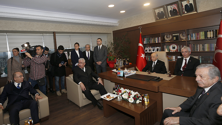 MHP İstanbul'da büyük deprem; “İl ve 39 ilçe teşkilatı feshedildi.”