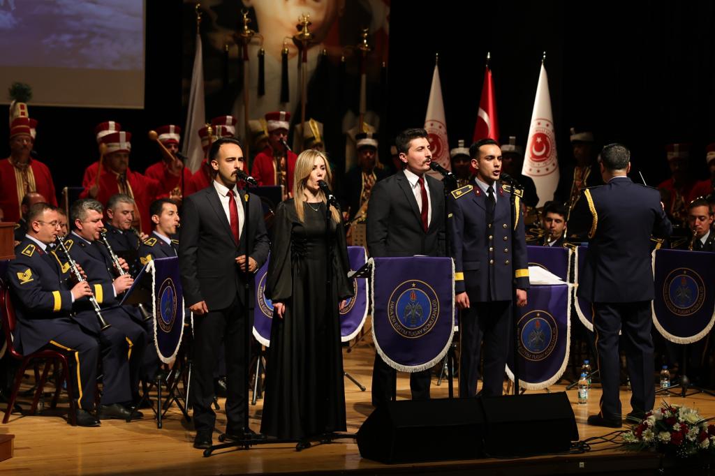 "AZİZ ŞEHİTLERİMİZ VEFA VE MİNNETLE ANILDI"