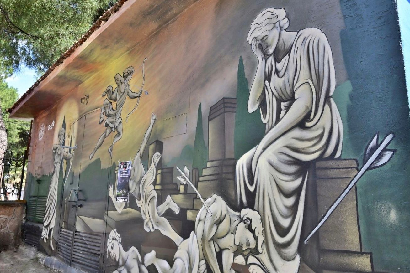 Manisa’nın Sokakları Sanatla Renkleniyor