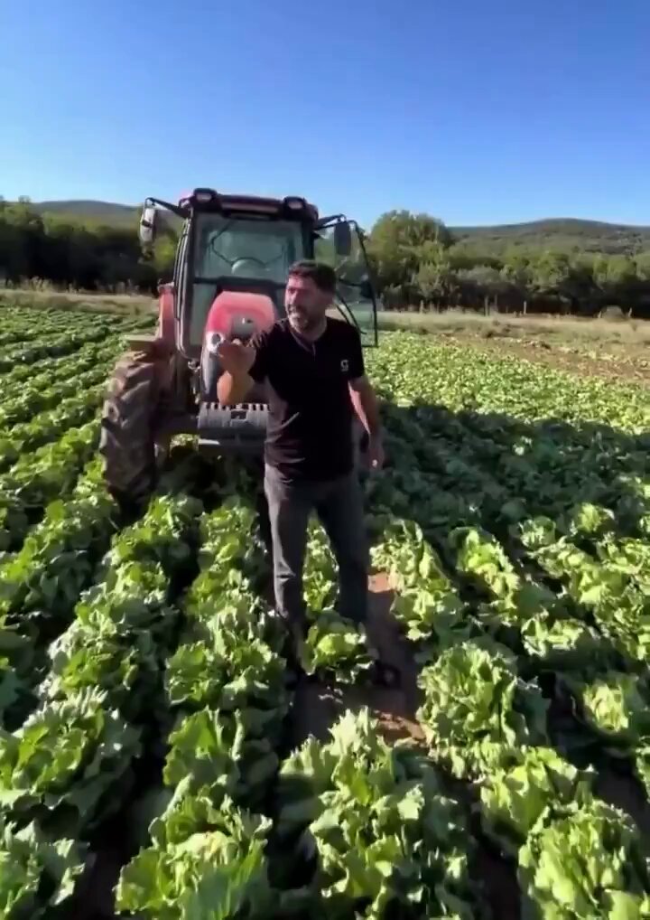 Video Haber... "Binbir emekle yetiştirdi, değeri 2 TL etmedi!"