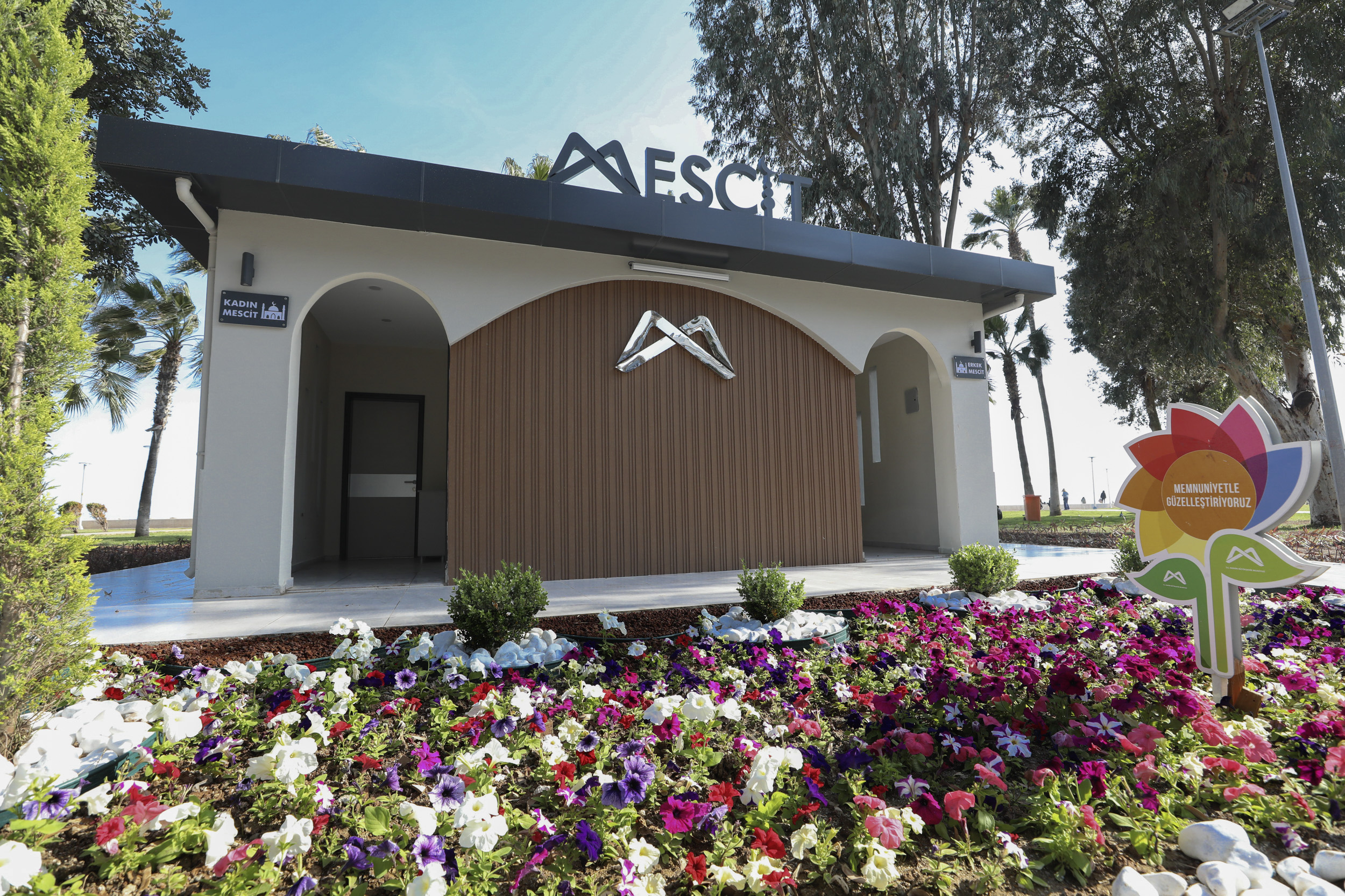 MERSİN BÜYÜKŞEHİR BELEDİYESİ KÜLTÜR PARK’A MESCİT KAZANDIRDI